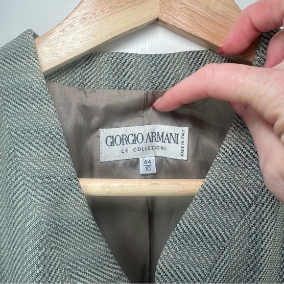 Vintage Giorgio Armani Sportscoat - Picture 2 of 8